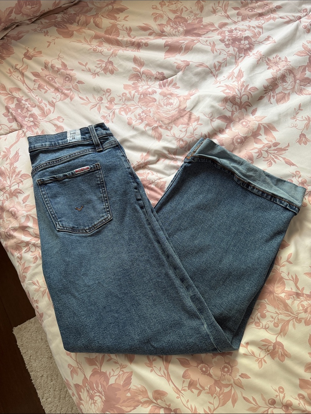 Hudson Jeans Women's Boyfriend Jeans in Medium Blue Wash